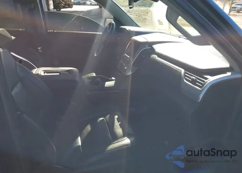 2019 GMC Yukon Xl Slt z USA, uszkodzony, nr VIN 1GKS2GKC2KR306414